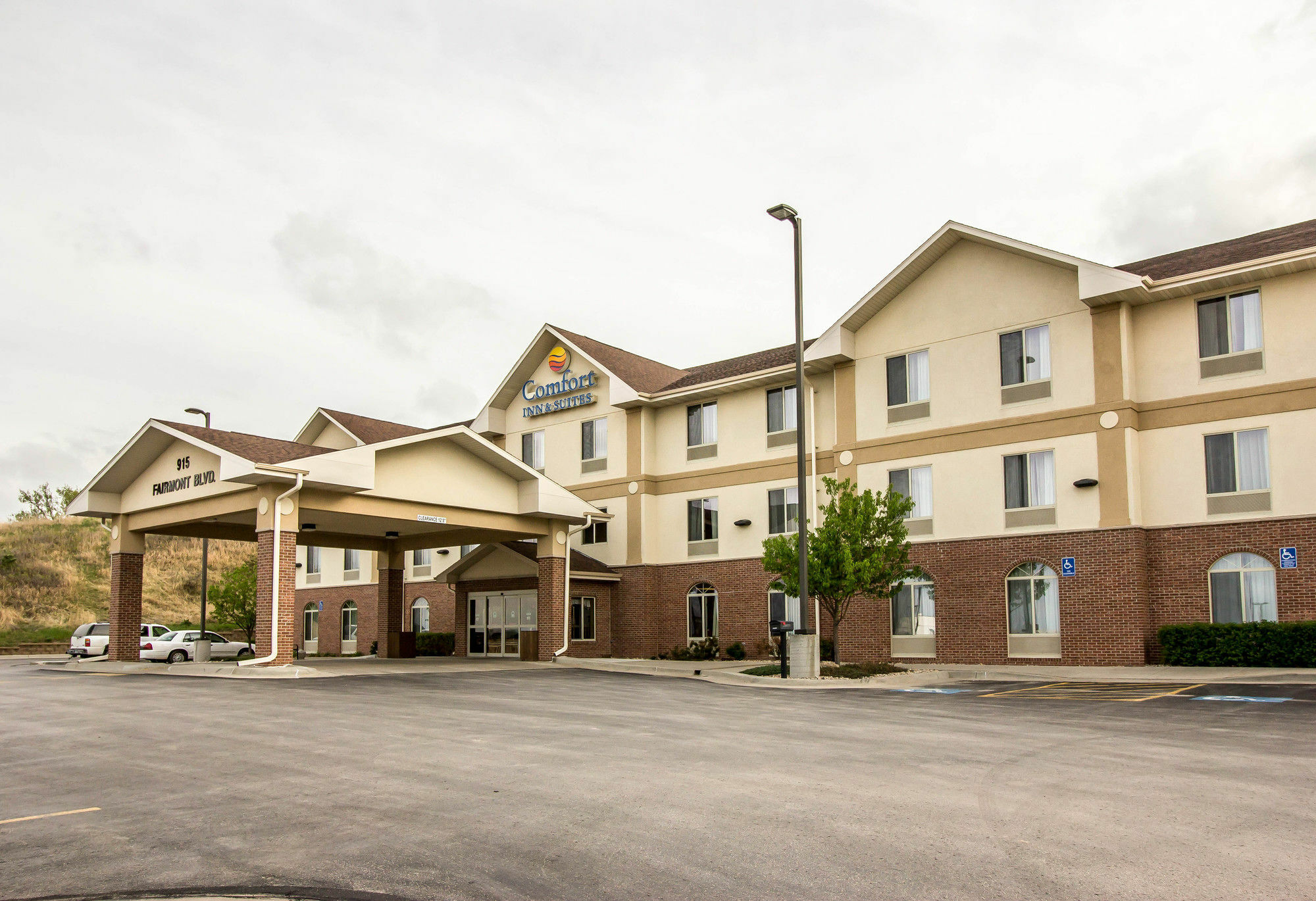 Comfort Inn & Suites Rapid City Exterior foto